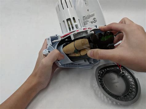 black and decker dustbuster battery|can dustbuster batteries be replaced.